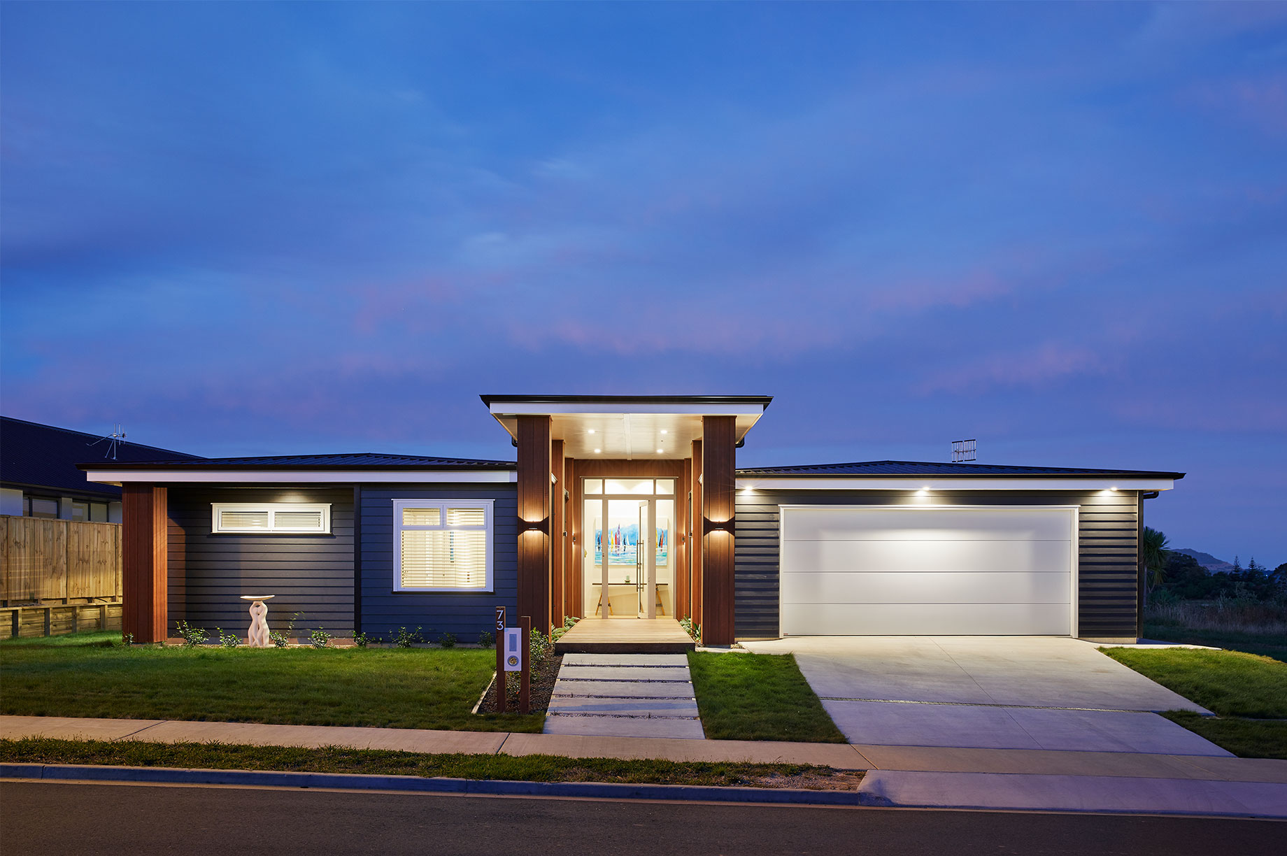 House with a covered entry way