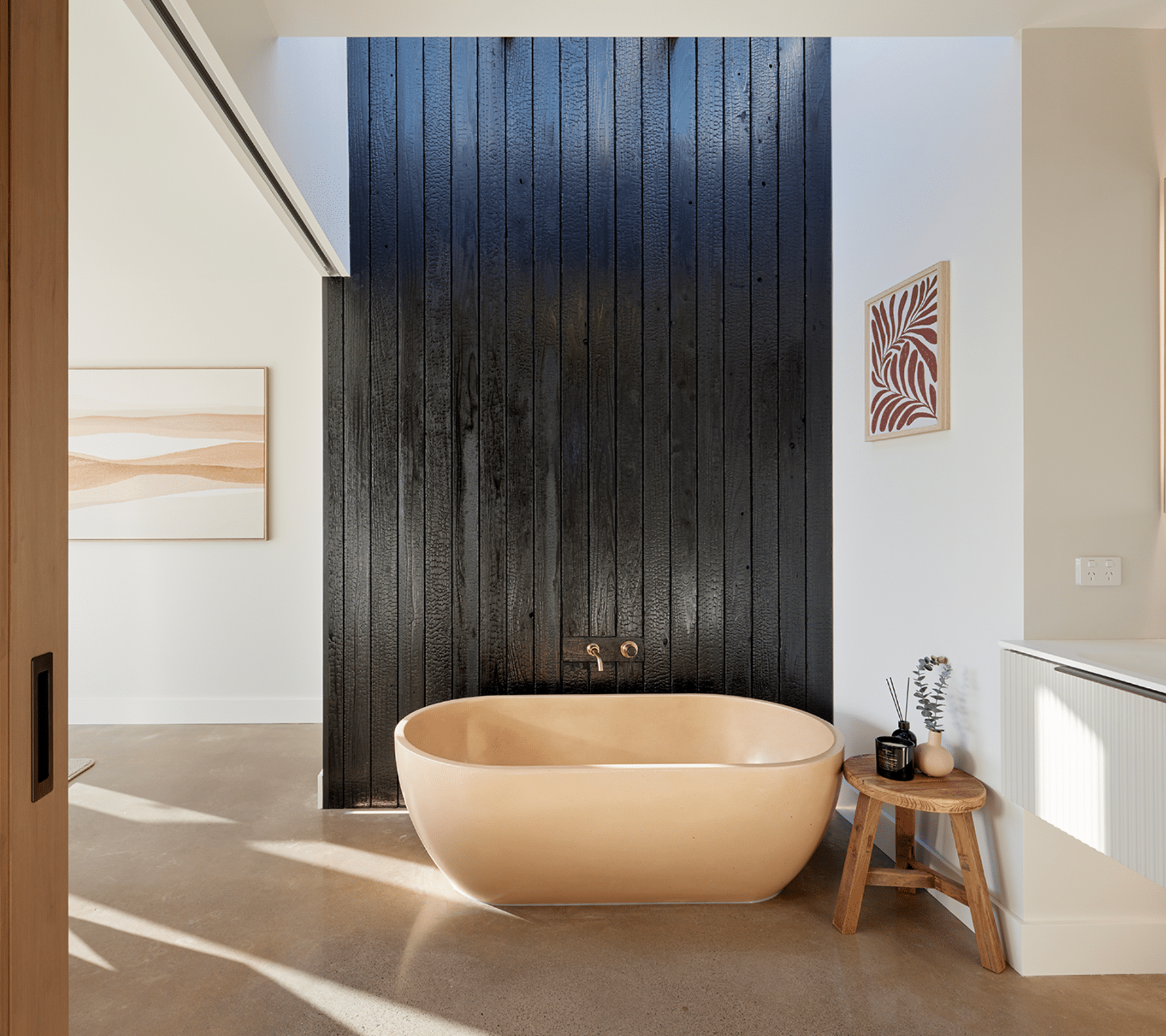 2 polished concrete floors, bathroom