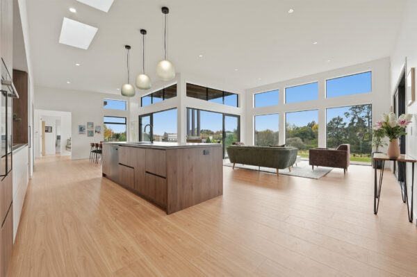 riverside-retreat-kitchen-4