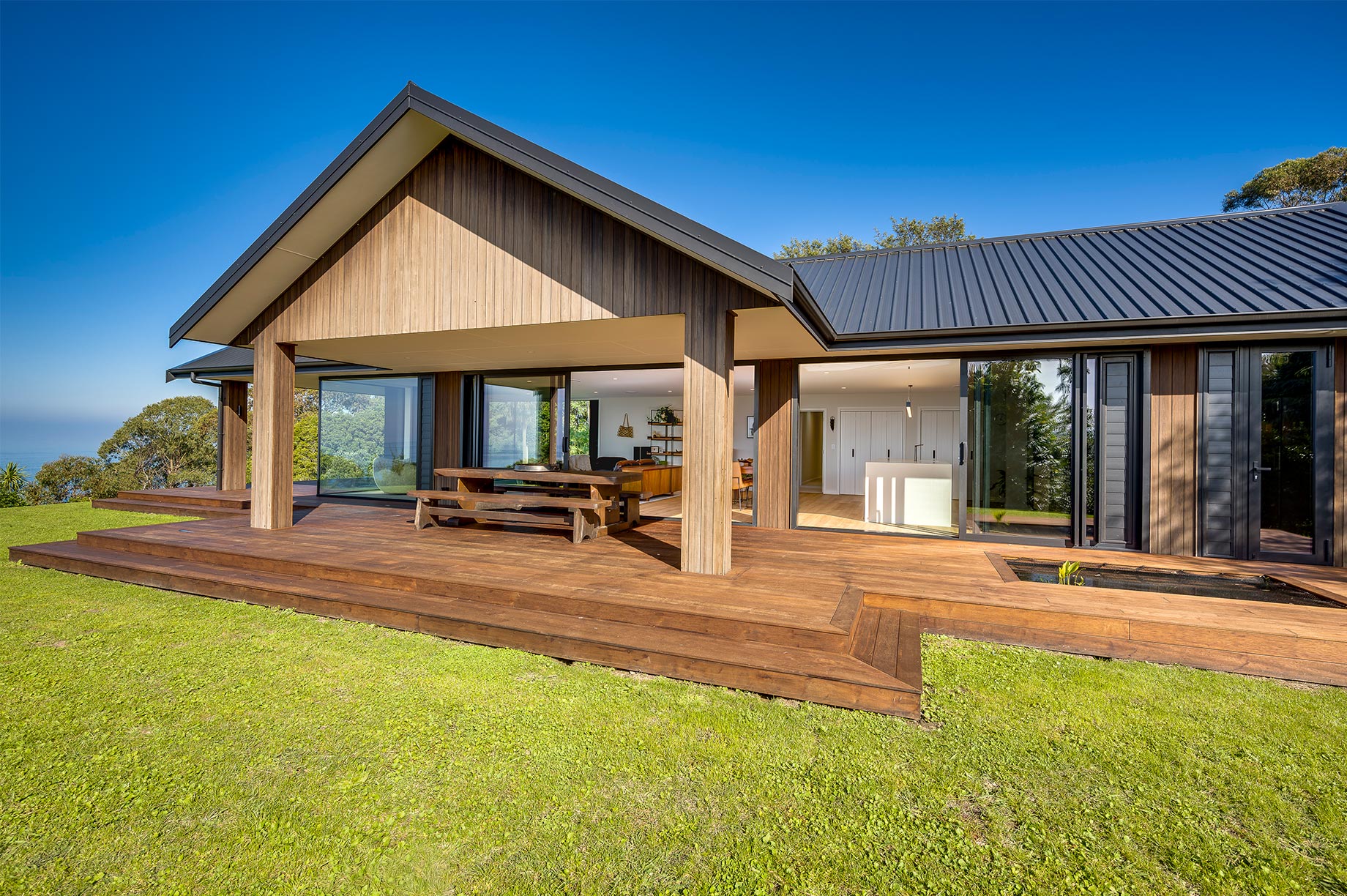 24017-renovation-outdoor-deck