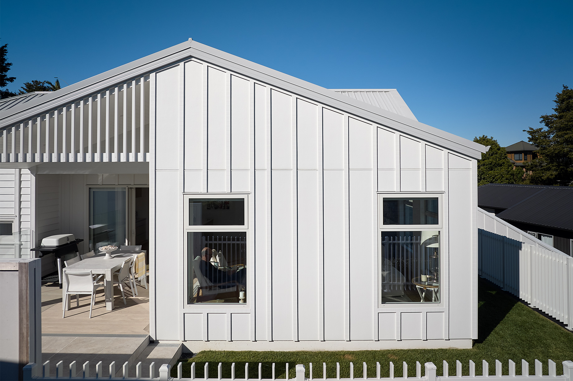 Pavilion-Retreat-front