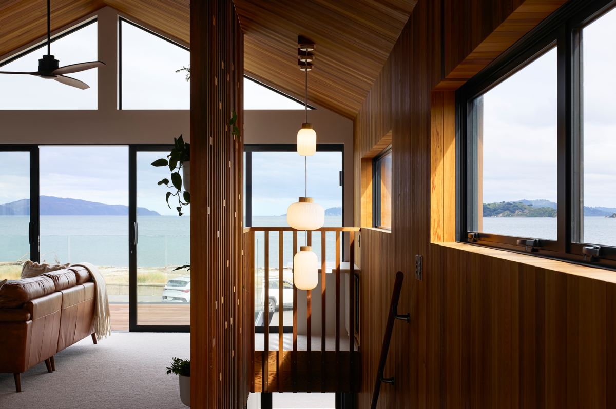 wellington-showhome-entry-way-light-feature